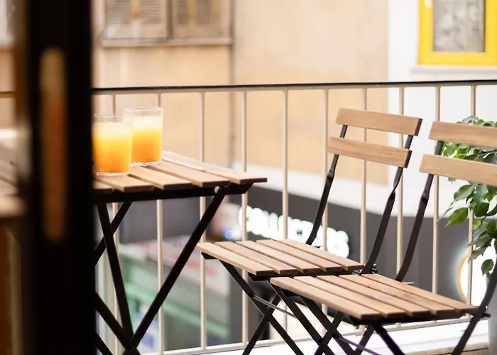 The Athenette Atenas