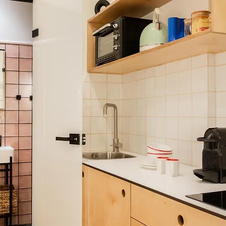 The Athenette * Atene