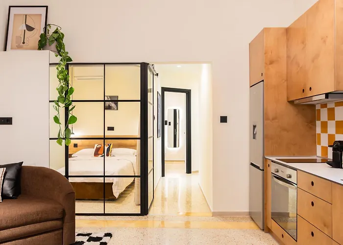 Апартаменты The Athenette *